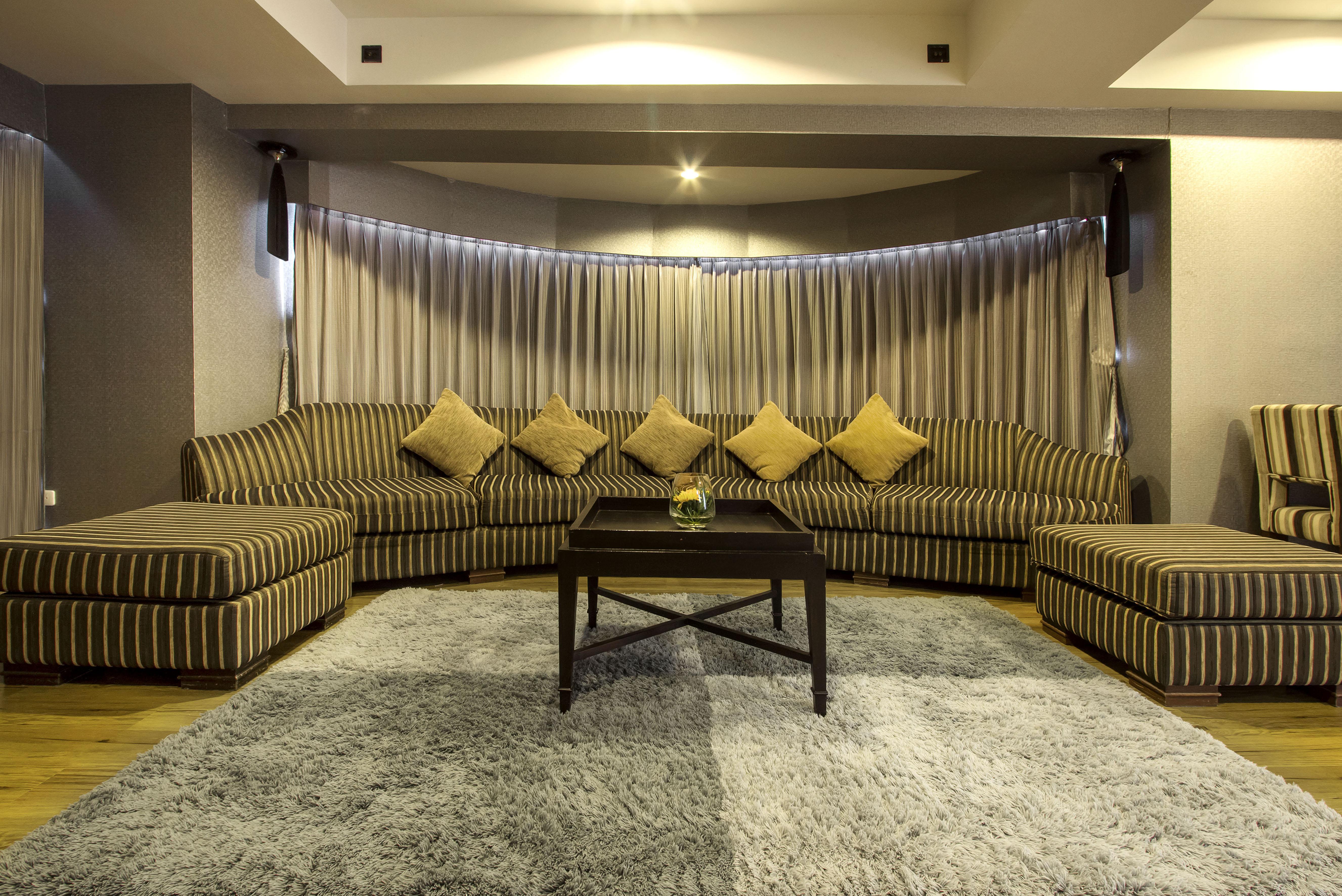 D Varee Jomtien Beach, Pattaya מראה חיצוני תמונה The interior of the lounge