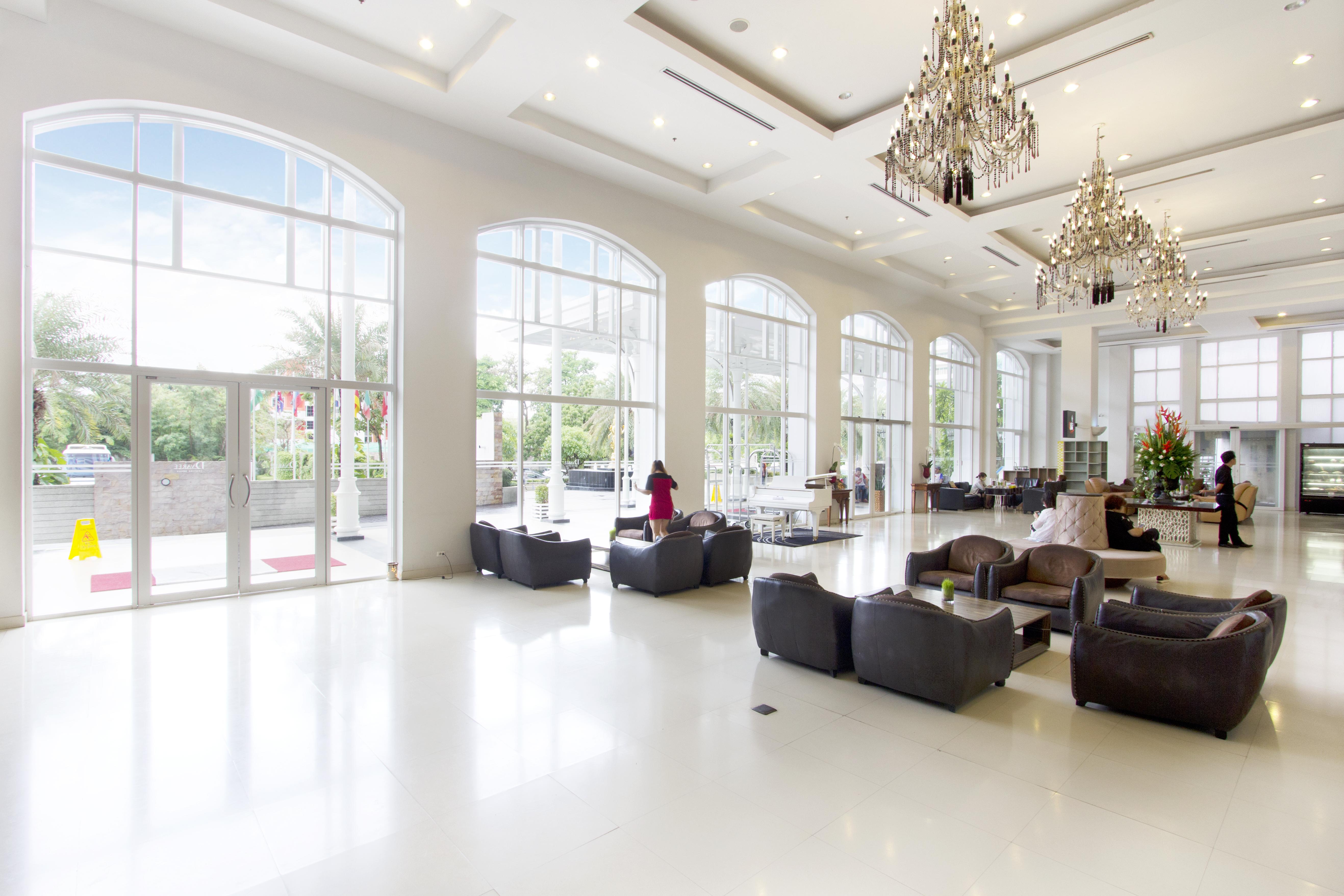 D Varee Jomtien Beach, Pattaya מראה חיצוני תמונה Lobby