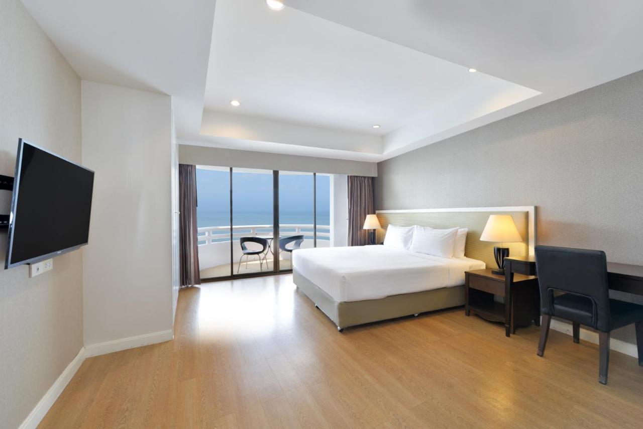 D Varee Jomtien Beach, Pattaya מראה חיצוני תמונה